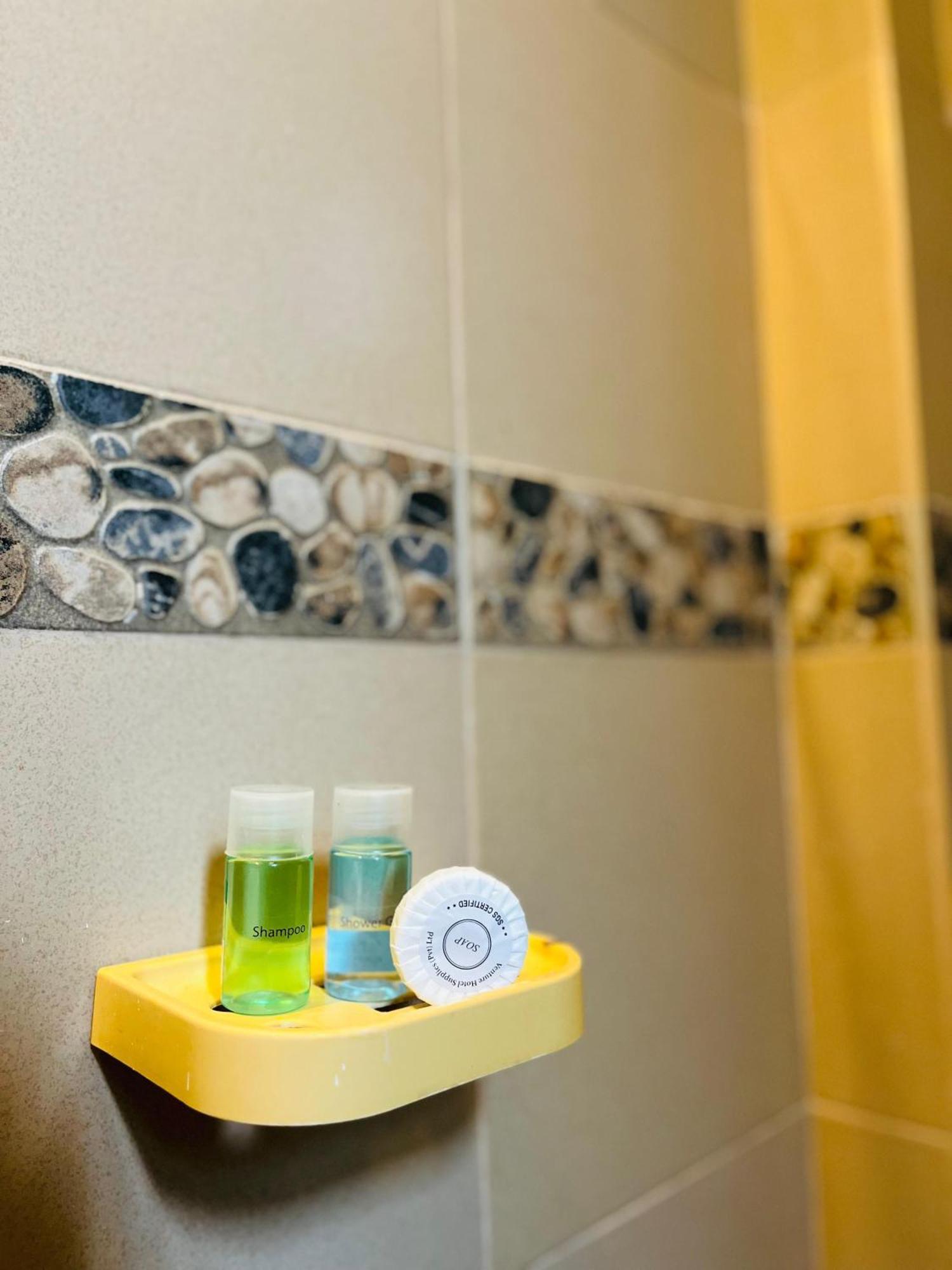 Hotel Blue Bird Negombo Zewnętrze zdjęcie